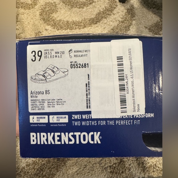 White Birkenstock Arizona Leather Sandals, 39, NIB - Picture 6 of 6
